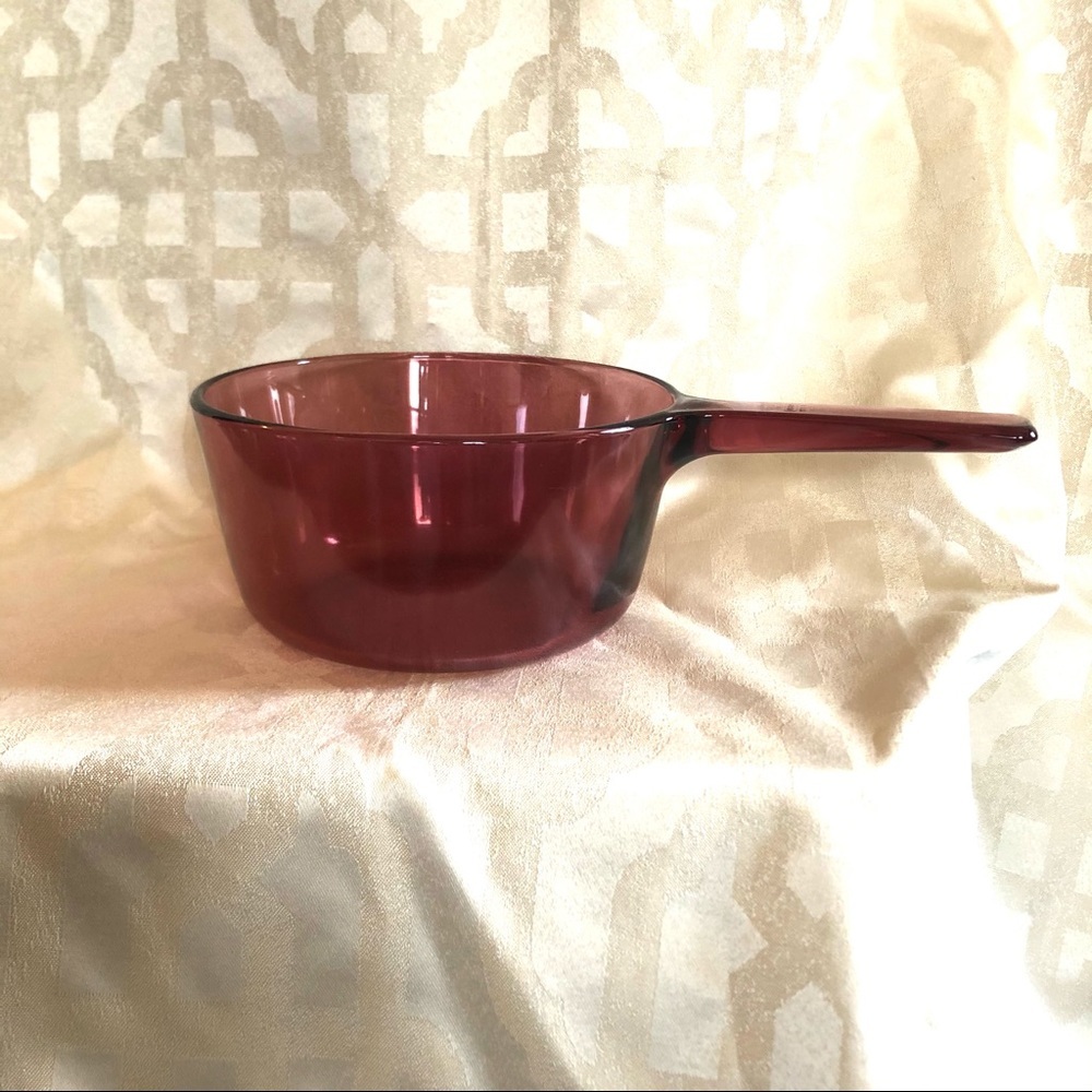 CRANBERRY Corning VISIONWARE 1.5 litre Saucepan